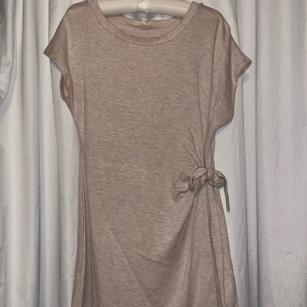 Women's Taupe Tie-Front Top